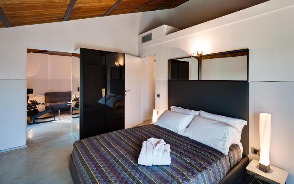 Il Tesoro Living Resort Rodigo Exterior foto